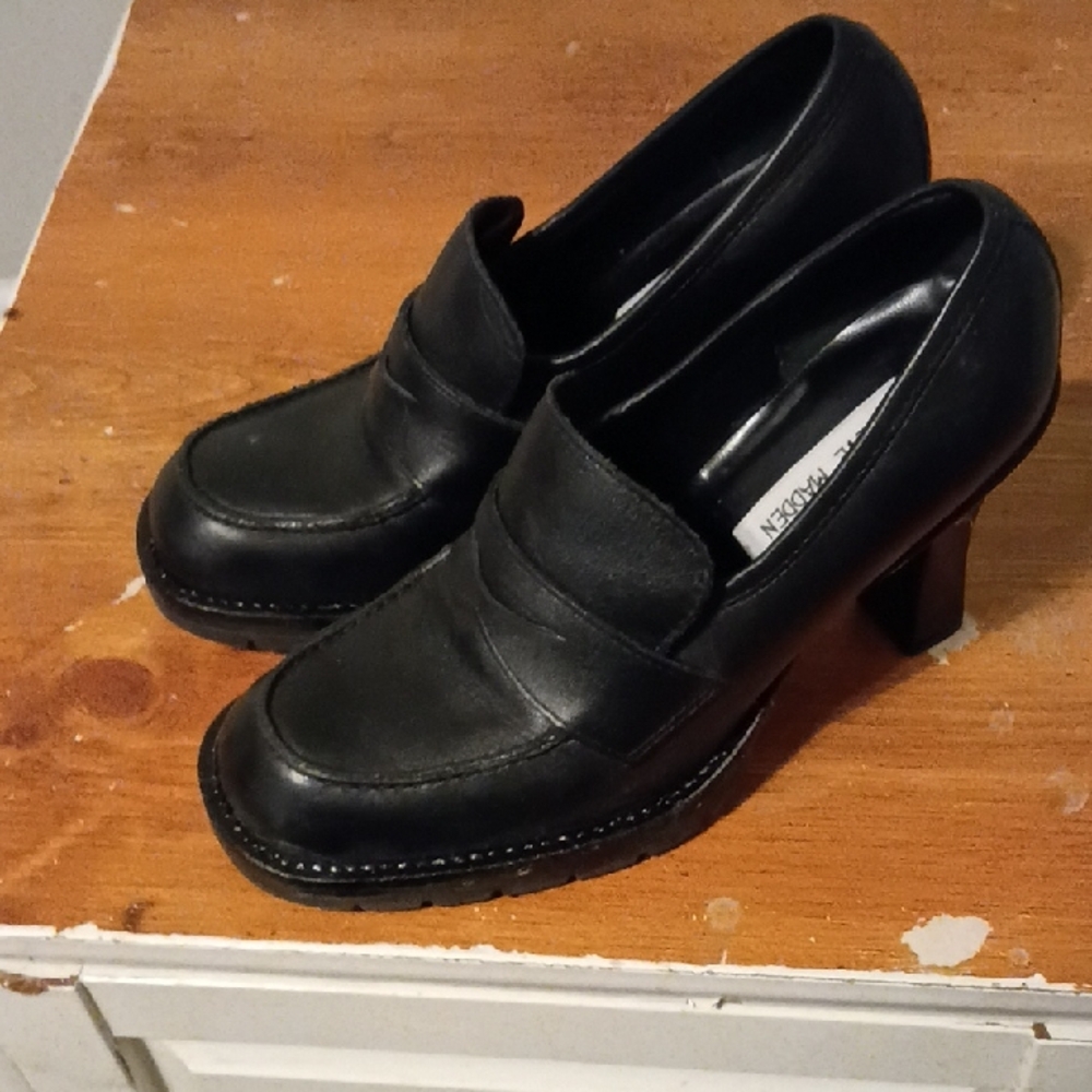 Steve Madden Black Leather Heels